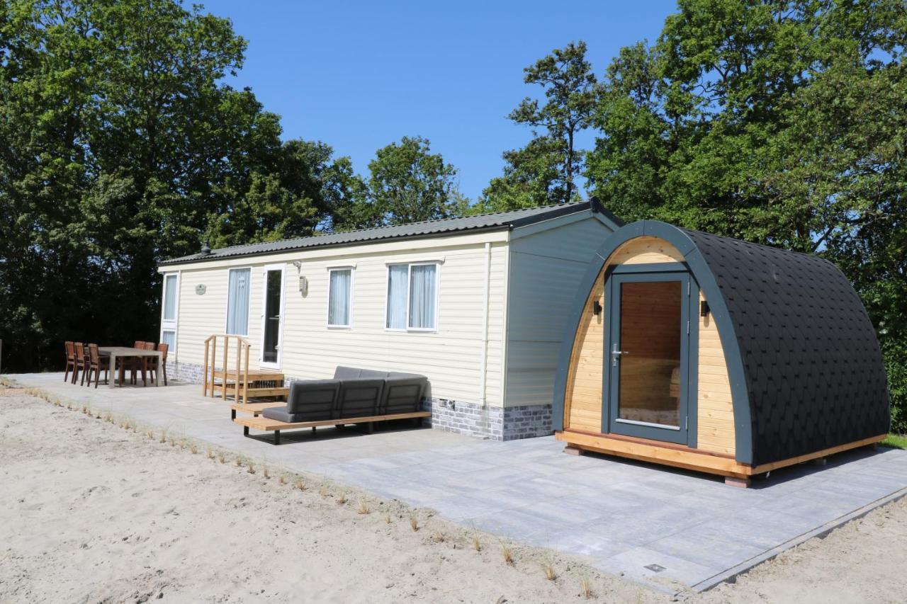 Hof Nieuwerkerk Chalet 2 Arnemuiden Esterno foto